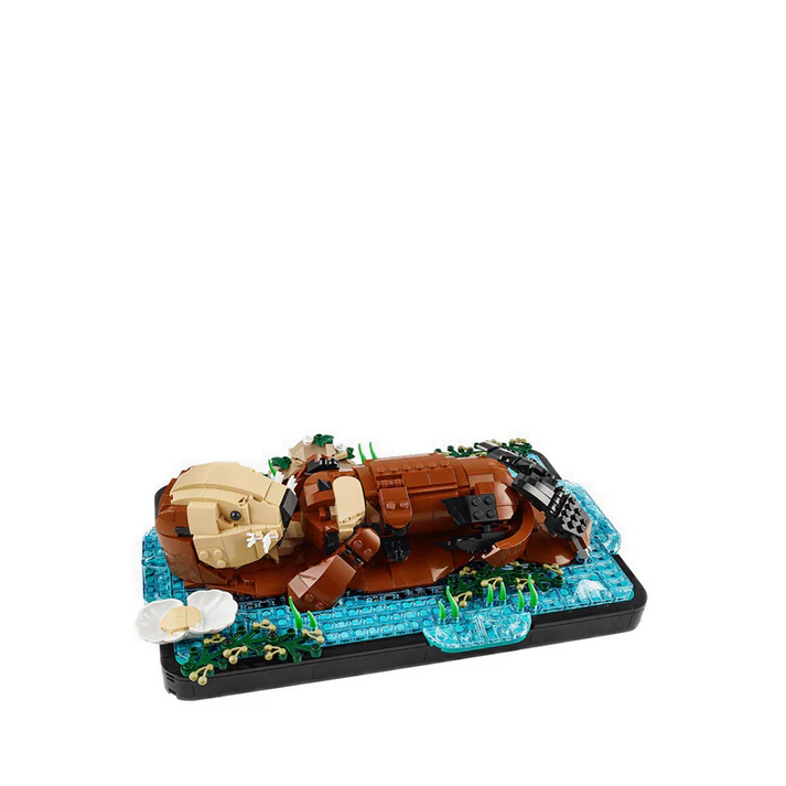 LEGO® Ideas Floating Sea Otters